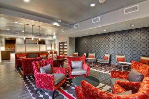 Hampton Inn & Homewood Suites bar seating